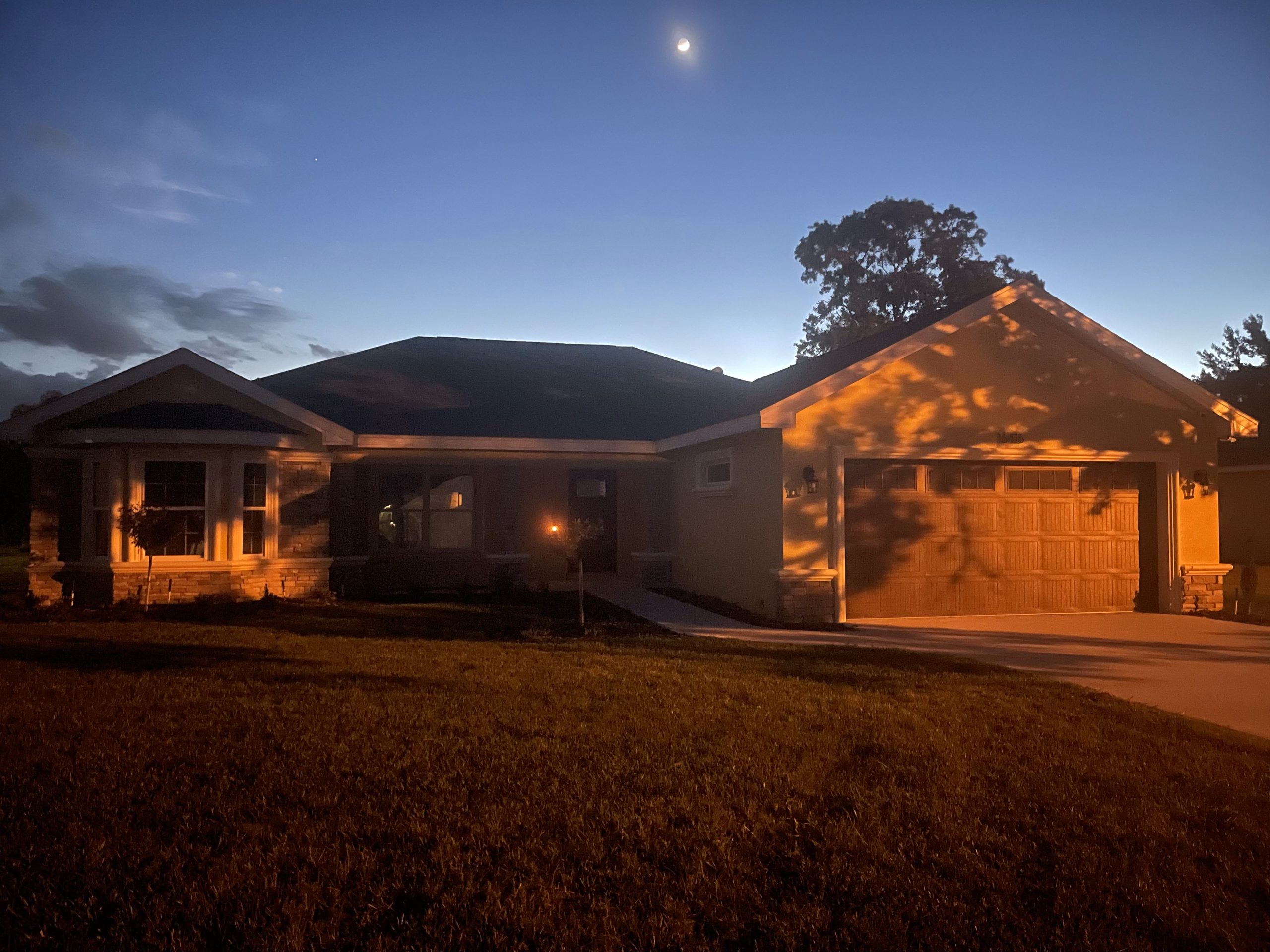 Without Permanent Holiday Lighting